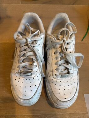 Nike White Low-Top Air Sneakers